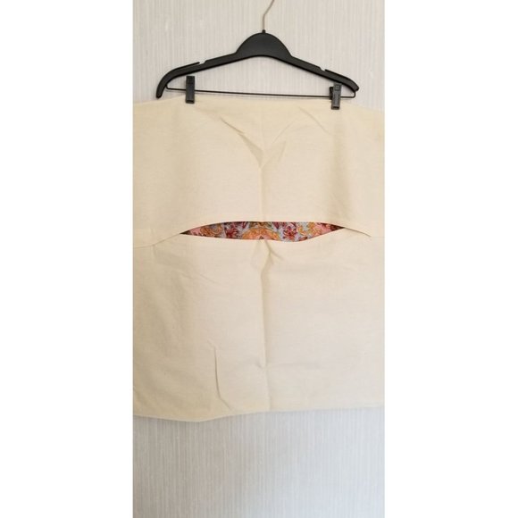 Embroidered Large Pillowcase - Picture 4 of 4